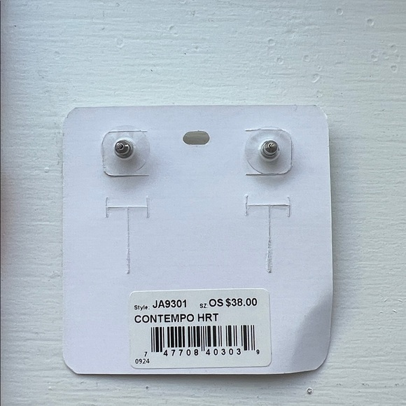 Brighton Earrings - Picture 5 of 6